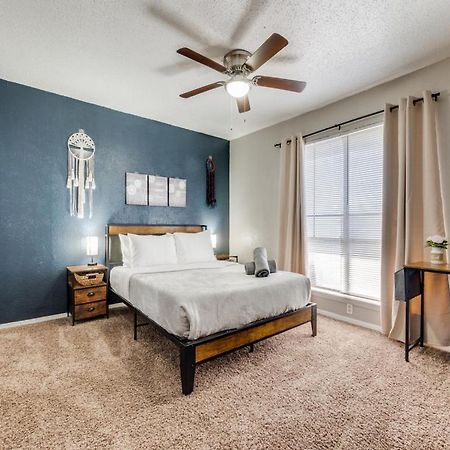 6 Min To Ut Southwestern_Fast Wi-Fi Apartment Далас Екстериор снимка